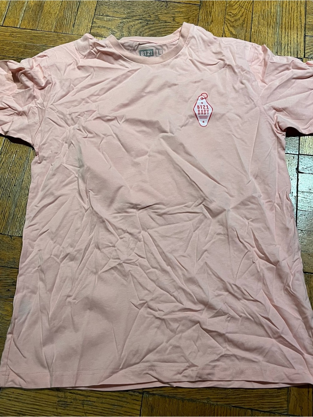 Woman’s Baby Pink BT21 Grpahic T‑Shirt